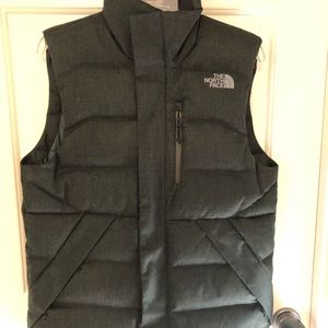 The North Face Men’s 550 Down Fill Vest